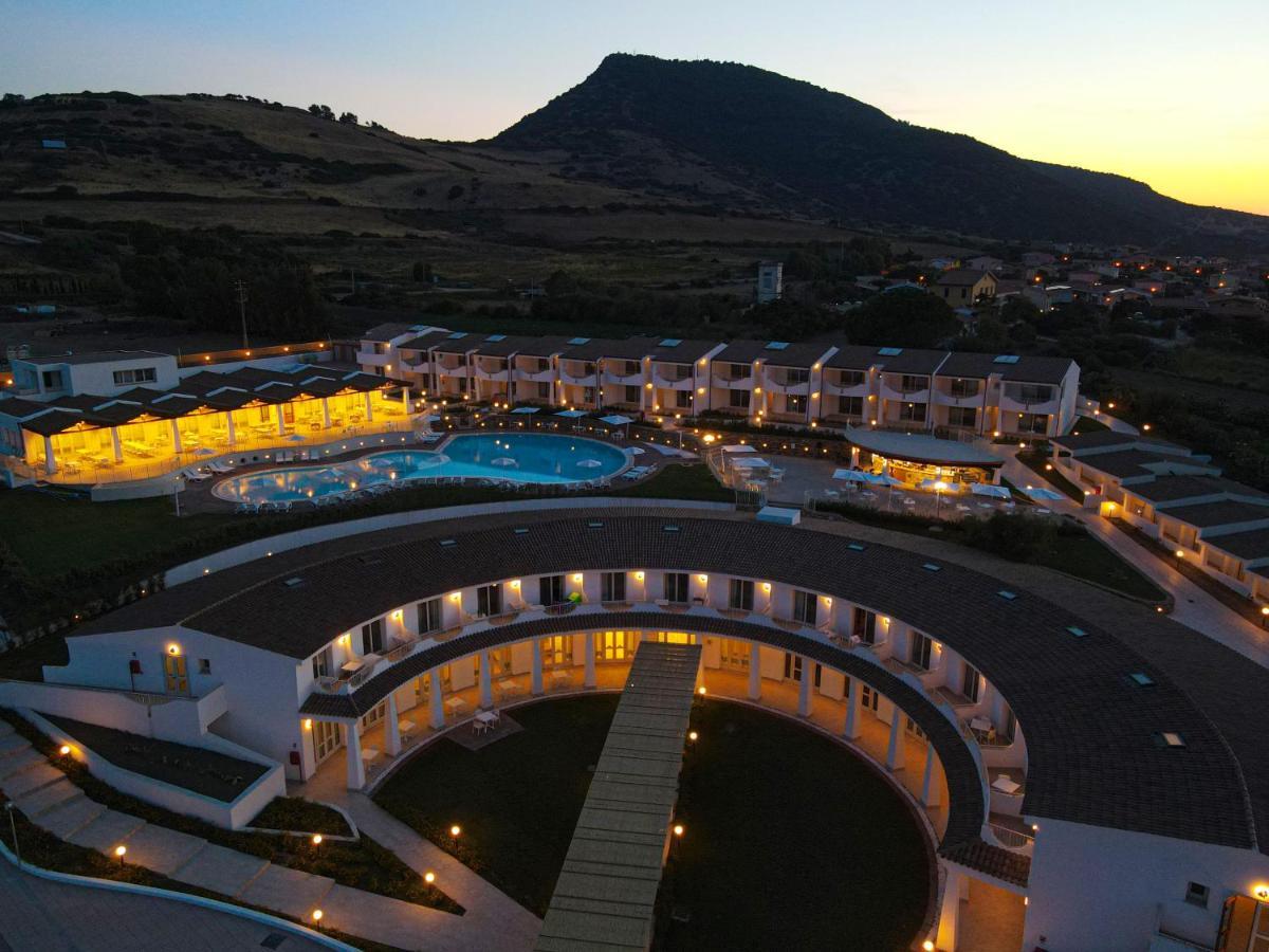 GH Santina Resort&SPA Valledoria  Esterno foto